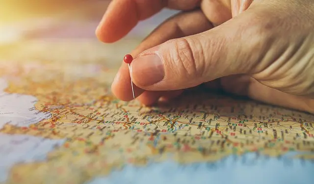 Comment choisir votre destination idéale : Guide pratique